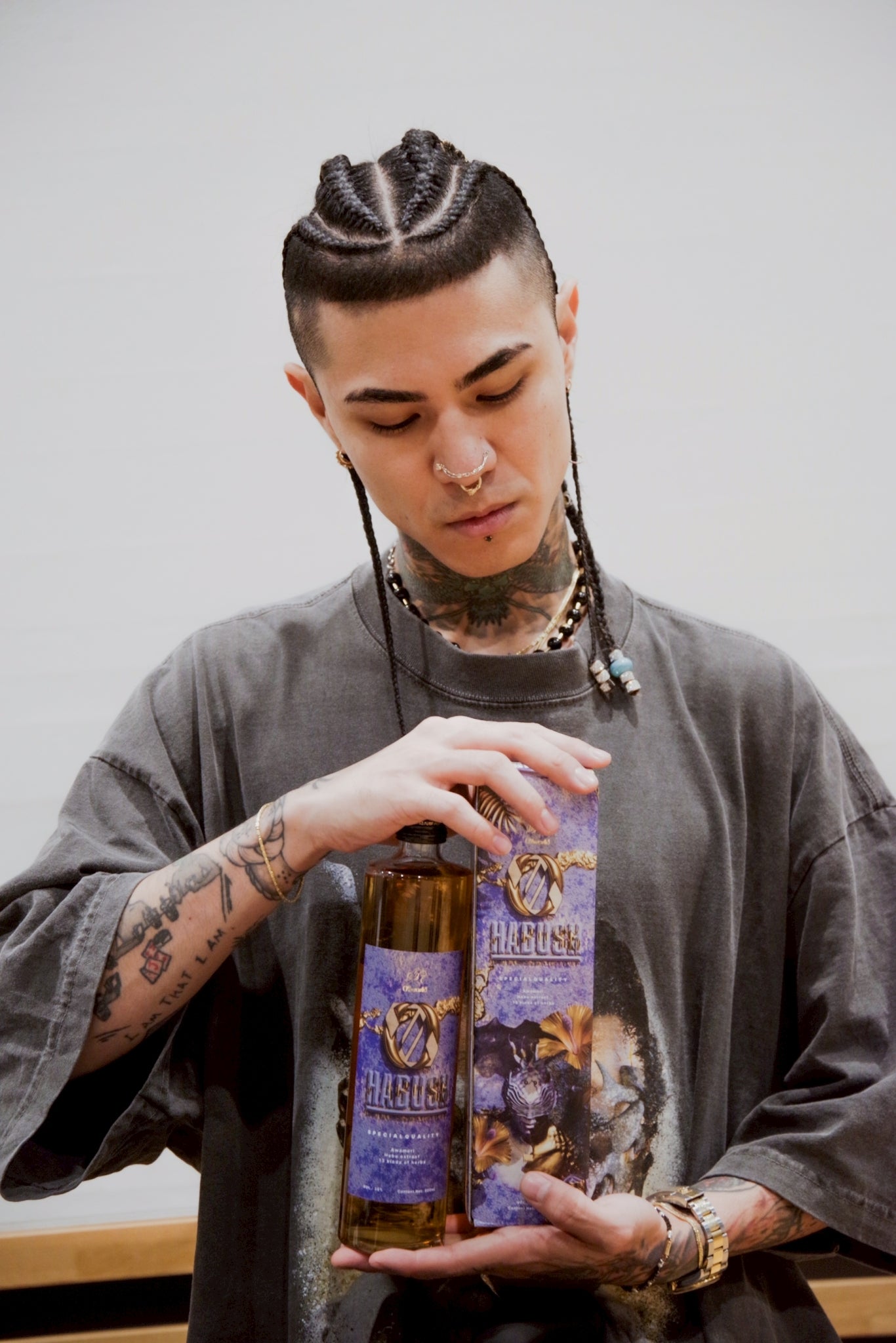 HABUSH × OZworld Collaboration Bottle [Limited quantity]