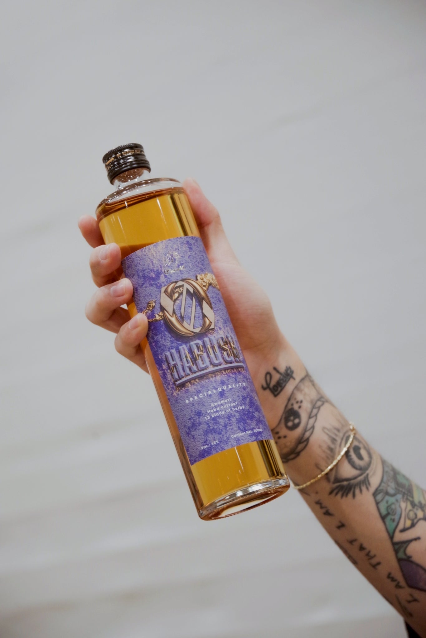 HABUSH × OZworld Collaboration Bottle [Limited quantity]